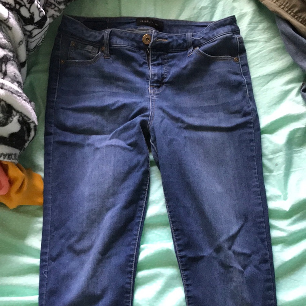 Celebrity gold skinny jean